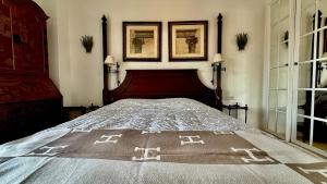 Penthouse with panoramic sea views and free parking