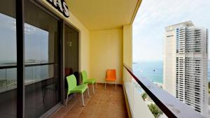 Elan Rimal Bahar Suites, 1min walk to the Sea! Prime location JBR Beach Front
