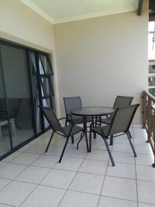 54 Topanga Holiday Accommodation