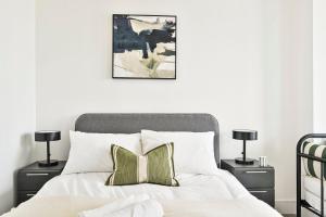 Luxury 1BR, Long Stay, Fast WiFi, Near Tube