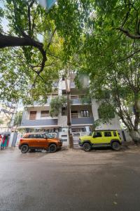 Lakeside Grand 302 with Wifi and lift, Non AC