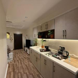 Charming Bohemian Apartment A Haven for Artists