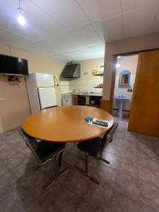 Departamento con pileta en complejo