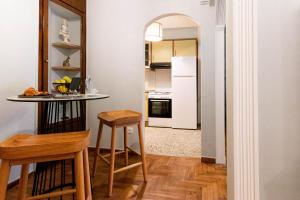 DP Homes Koukaki Athens Near Acropolis & Metro