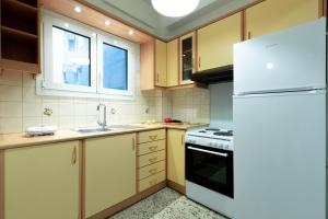 DP Homes Koukaki Athens Near Acropolis & Metro