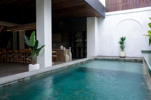 Uluwatu Luxury 4BR Pool Villa