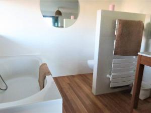 Maison pieds dans leau à Trébeurden avec jardin et terrasse - FR-1-368-469