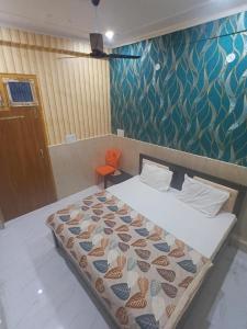 Hotel Sundaram Near Ram Mandir