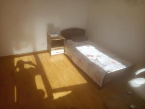 Three bed room appartman below Kings Palace
