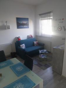 apartmani mikek