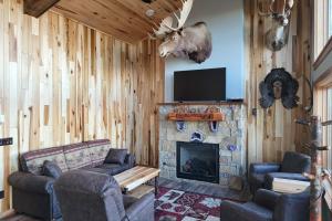 Million Dollar View! Whitecap Mtns Ski Resort Home