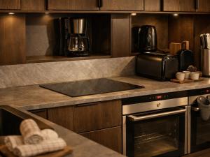 Chalet moderne à Courchevel La Tania avec sauna et parking - FR-1-575-251