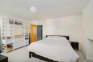 Stylish 3BDR Garden Home
