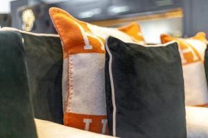 Luxury Knightsbridge 3BR Apartment Near Harrods & Hyde Park