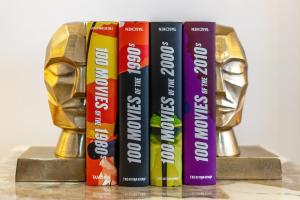 Luxury Knightsbridge 3BR Apartment Near Harrods & Hyde Park