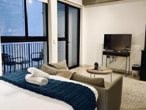 The CBD Jewel Netflix Fast WiFi Concierge