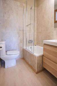 CaL QuEROL Llivia 2 Premium - Estilo y calidez