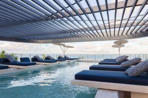 Setai Aquamaris #101 - Studio triplo by Carpediem