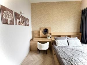 Fully Furnished 2 BEDROOM-2 BATHROOM Masteri Luxury Apartment