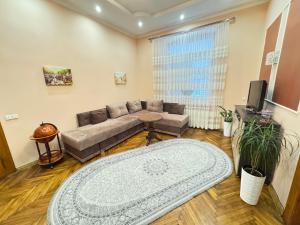 центр міста подобово 2 кім апартаменти