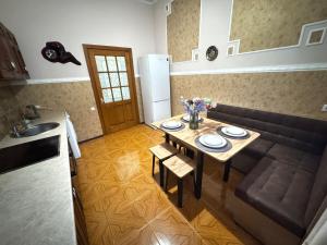 центр міста подобово 2 кім апартаменти