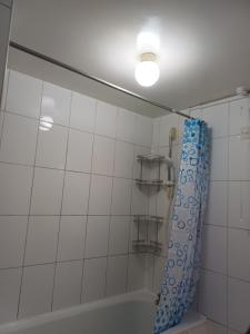 Stunning 1 Bed Spacious Flat with Private Parking!