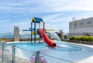 Luxury Club de playa con Piscina Vista al Mar y jacuzzi