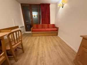 Ski InOut -Tignes Val Claret - 2 Beds Flat C205