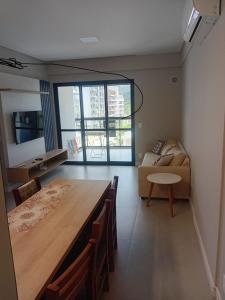 Apto Novo, Confortável, Climatizado, Perto da Praia em Praia Grande