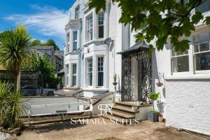 New - Modern 1 BED Contractors Home - Sleeps 4 - Parking