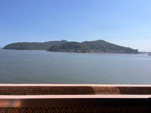 Vista Espetacular Frente ao Mar em São Vicente