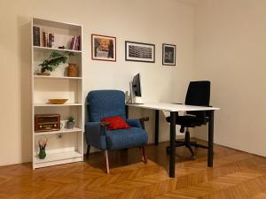 Belgrade Retro City Center Apt