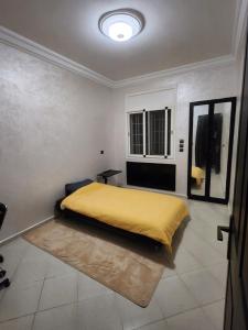 Apartment or Rooms for couples and single people in luxurious apartment