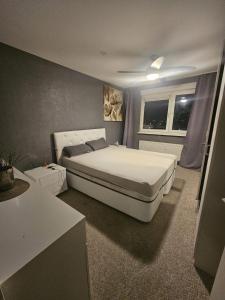 1 Schlafzimmer Apartment am Kaiserlei 3 Etage