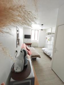 Le studio Mauperthuis