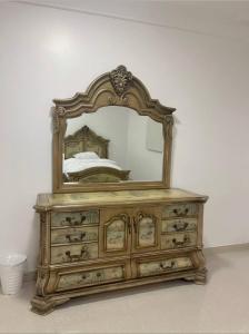 Quiet and comfortable apartment with two rooms and a living room