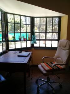 Casa quinta completa espaciosa con pileta seis o siete personas