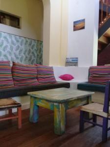 Casa quinta completa espaciosa con pileta seis o siete personas