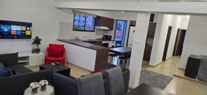 Skoufa 21 - Luxury Apartment -Breakbooking CY