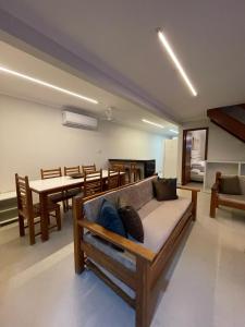 Casa Apart Hotel Mobiliada com 3 suítes Porto Seguro BA