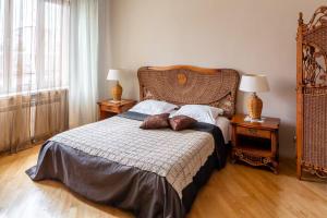 Apartment in Stunning Private House in Green Center District