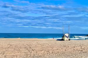 The Red, Vem que tem Sol