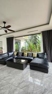 Luxury Mountain View 3BR Villa Pool 10ppl