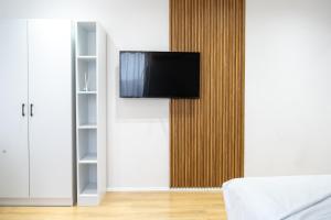 Golden Corner 4 - Sweet Escape Apartments