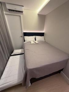 Studio em predio frente mar BC 304A