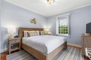 Sea Glass Suite - Luxury in Newport