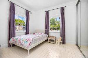 Boutique St Ives Residence 4BR Family Friendly