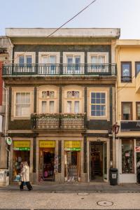 Serafina Palace Historic Charm by the Sea