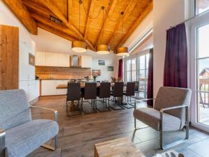 Tauern Suites Mitterwirt TOP 224 - Penthouse Maiskogel-view