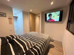 Penthouse in Zona T with Rooftop Pool, Sauna & Gym